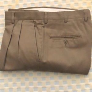 Hart Schaffner Marx khaki slacks